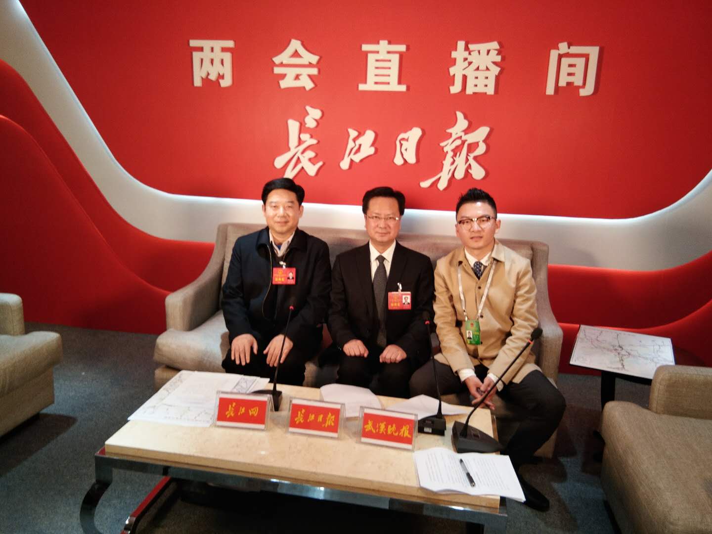 1515630340125493.jpg 1661990748.jpg